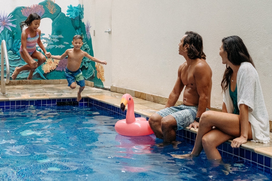 Waikiki Malia pool