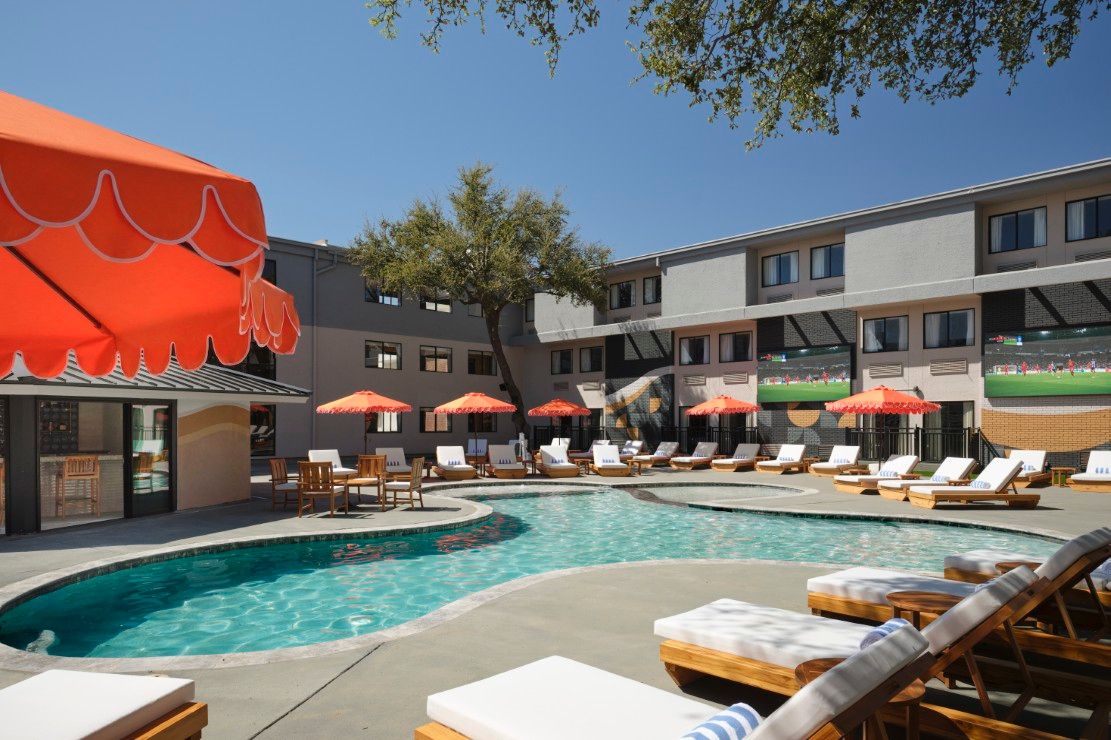 Hotel Dax pool