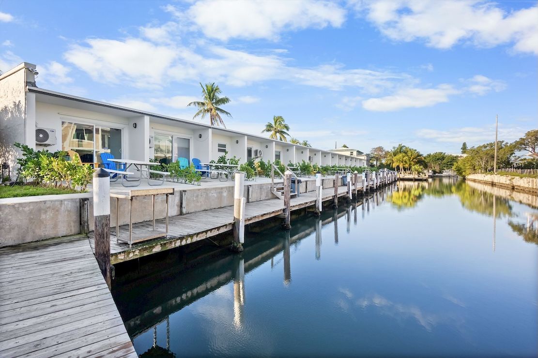 Coconut Cay Resort & Marina pool