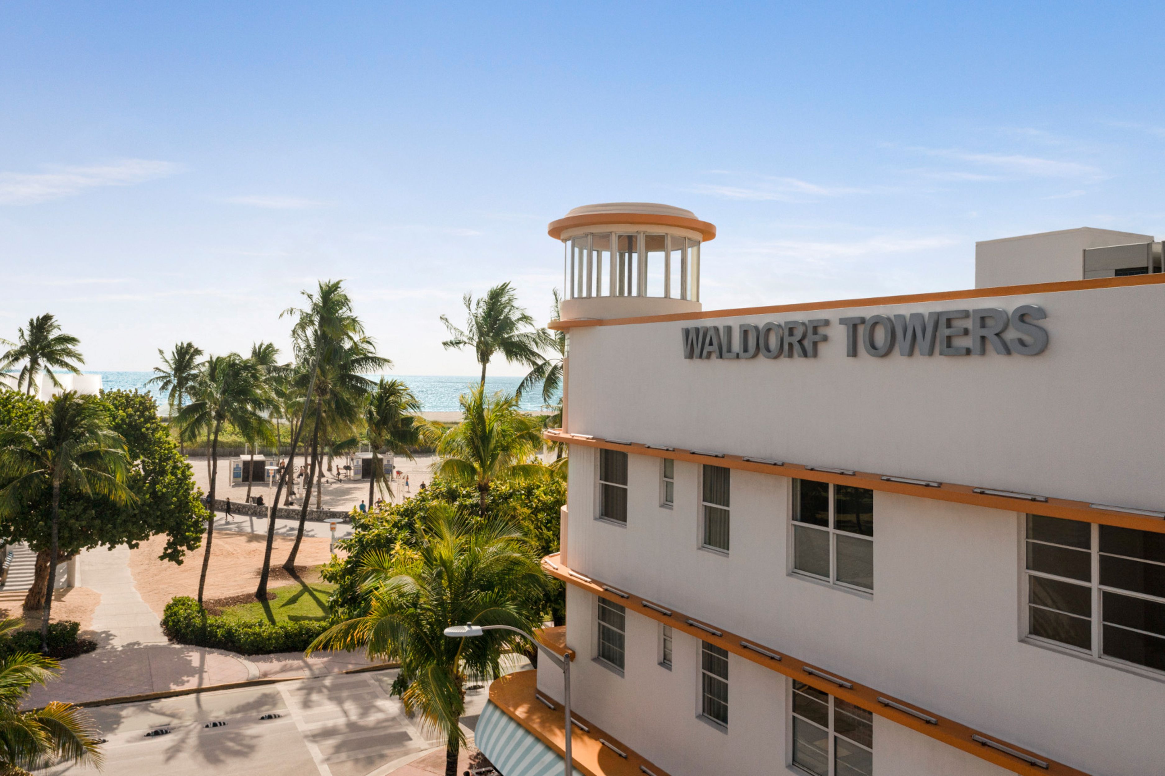 Waldorf Towers South Beach pool