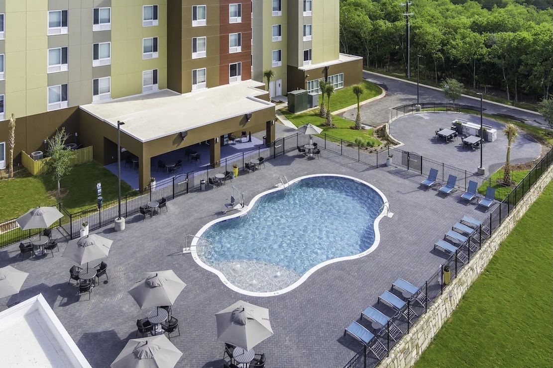 TownePlace Suites by Marriott San Antonio Universal City/Live Oak pool
