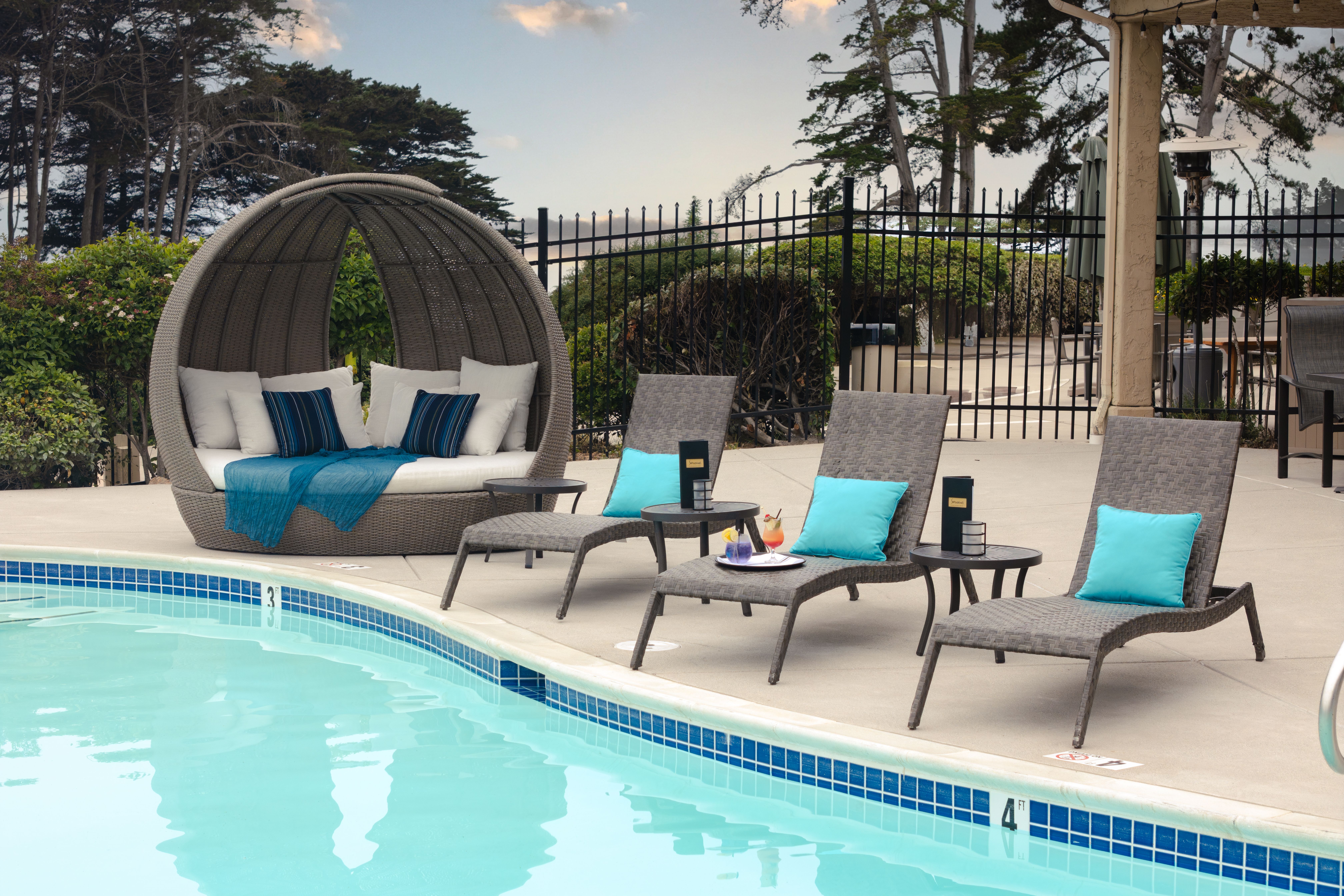 Seascape Beach Resort pool