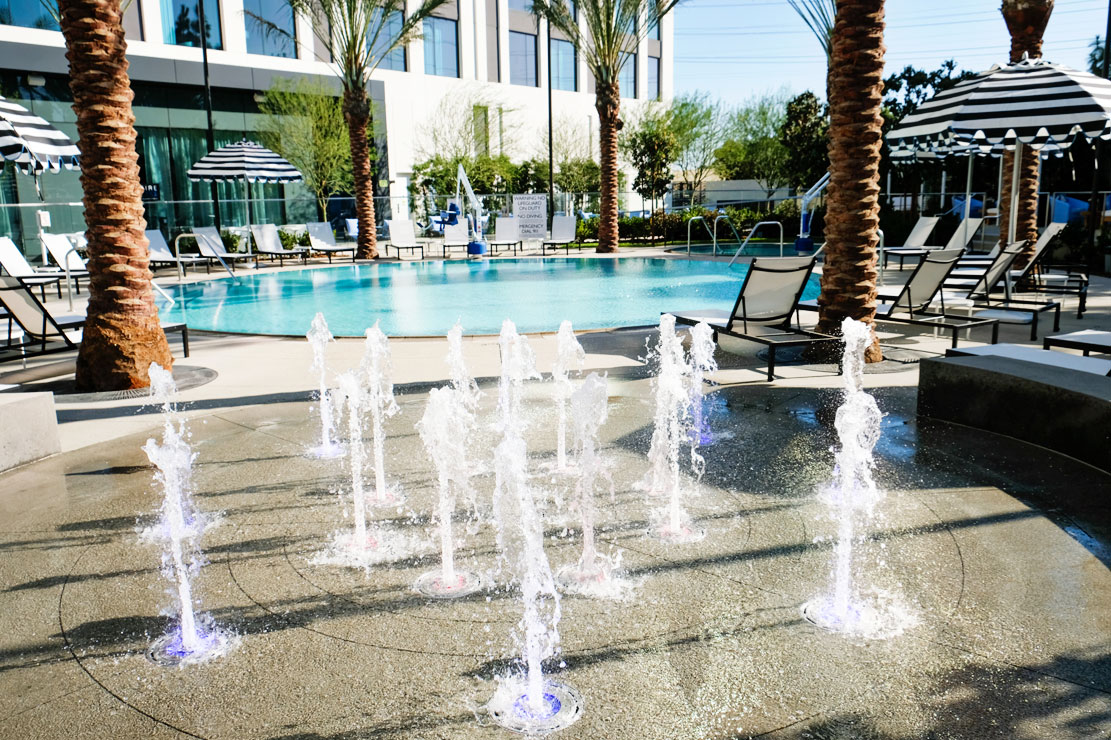 Radisson Blu Anaheim Day Pass | ResortPass