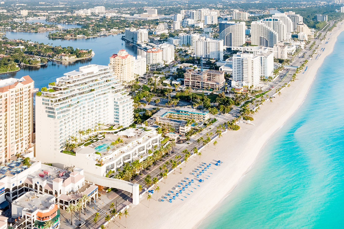 The Ritz-Carlton, Fort Lauderdale pool