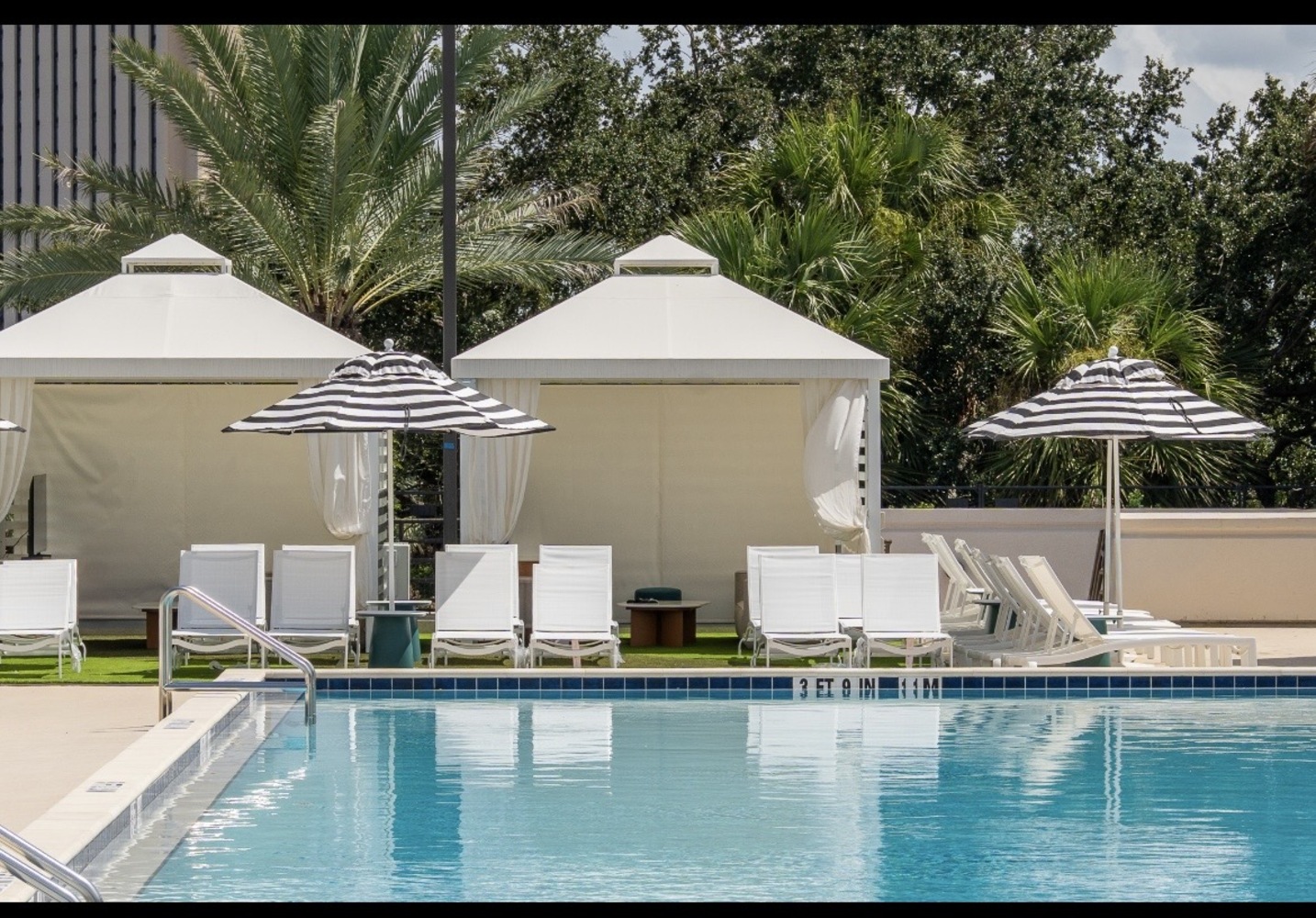 Terrace Pool Cabana at Hyatt Regency Orlando 