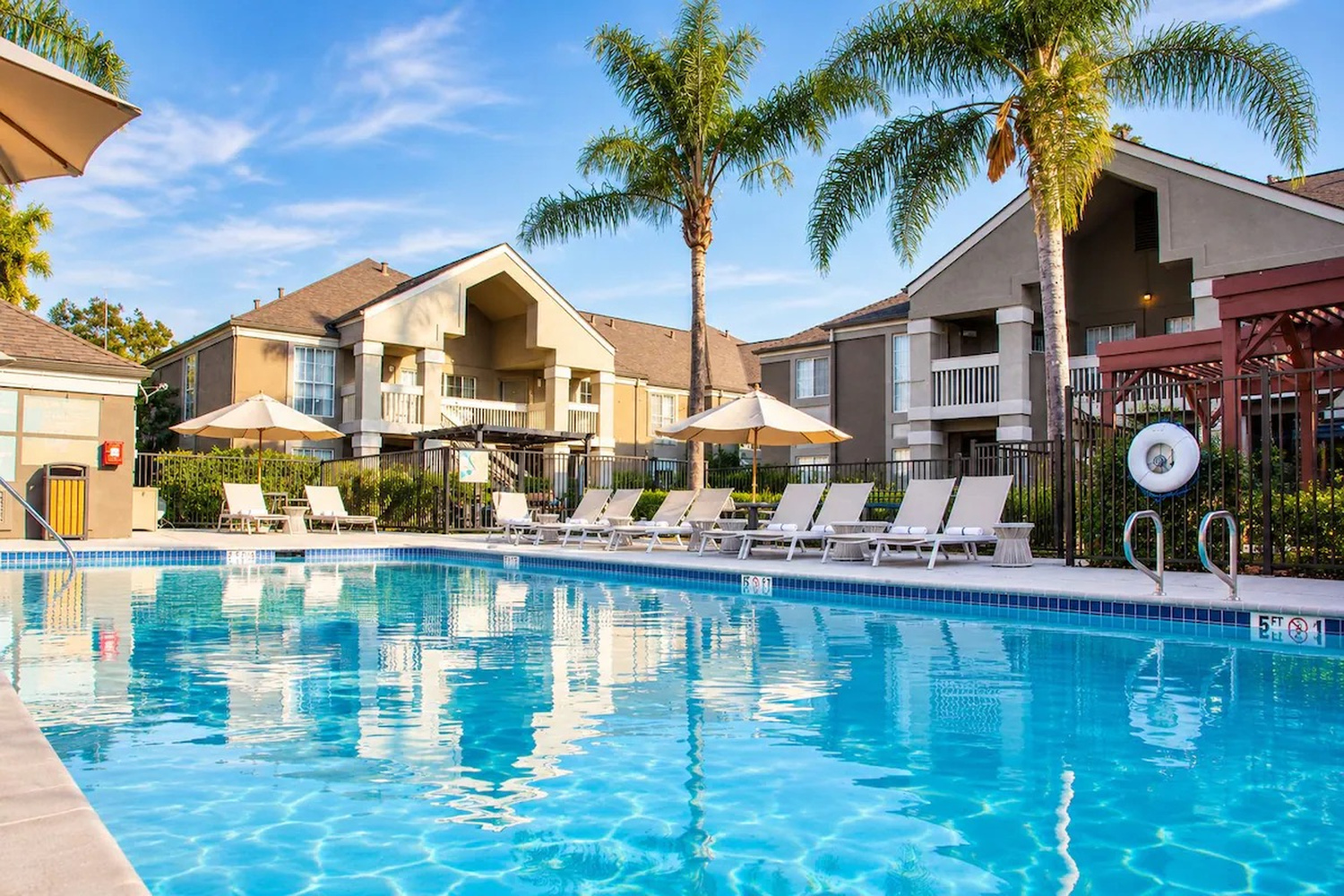 Day Pass at Sonesta ES Suites San Jose Airport
