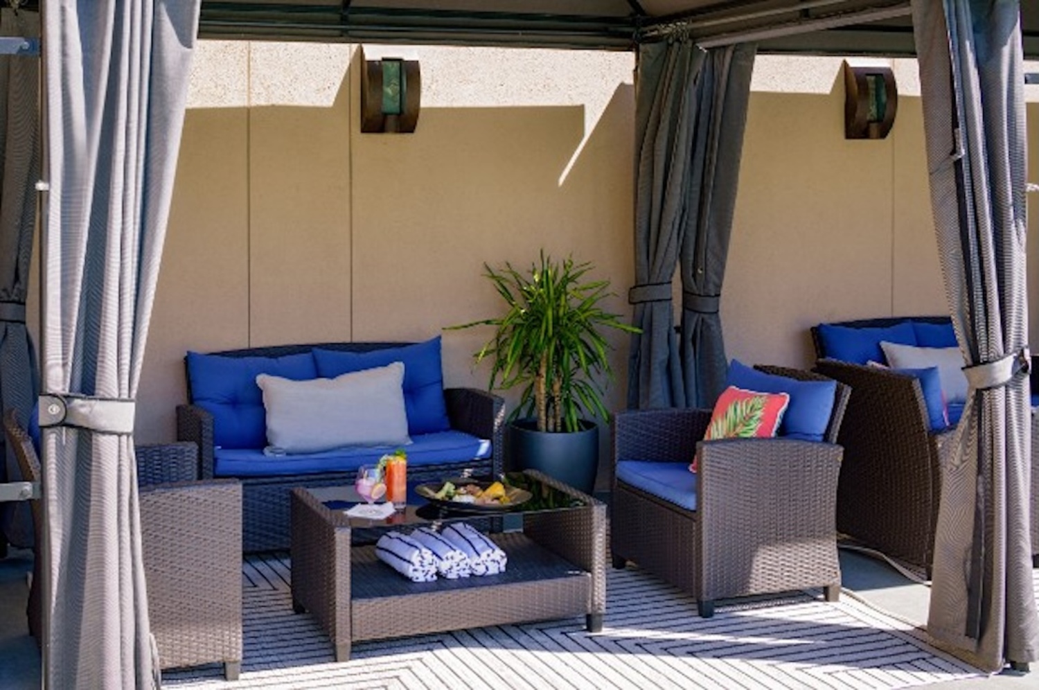 Family Cabana at Hyatt Regency Santa Clara