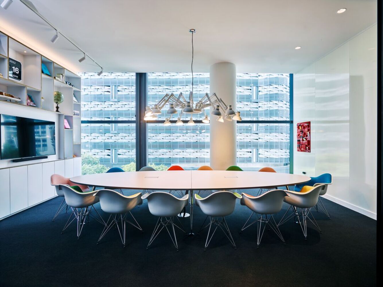 Large Meeting Room 