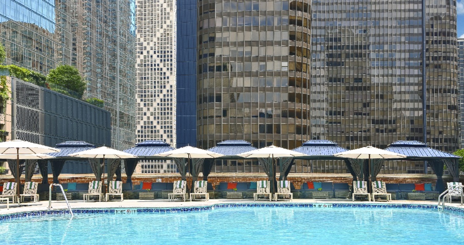 Premium Cabana  at DoubleTree by Hilton Hotel Chicago - Magnificent Mile