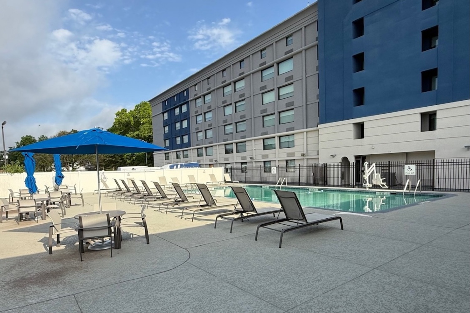 Holiday Inn Express Atlanta Airport - North by IHG