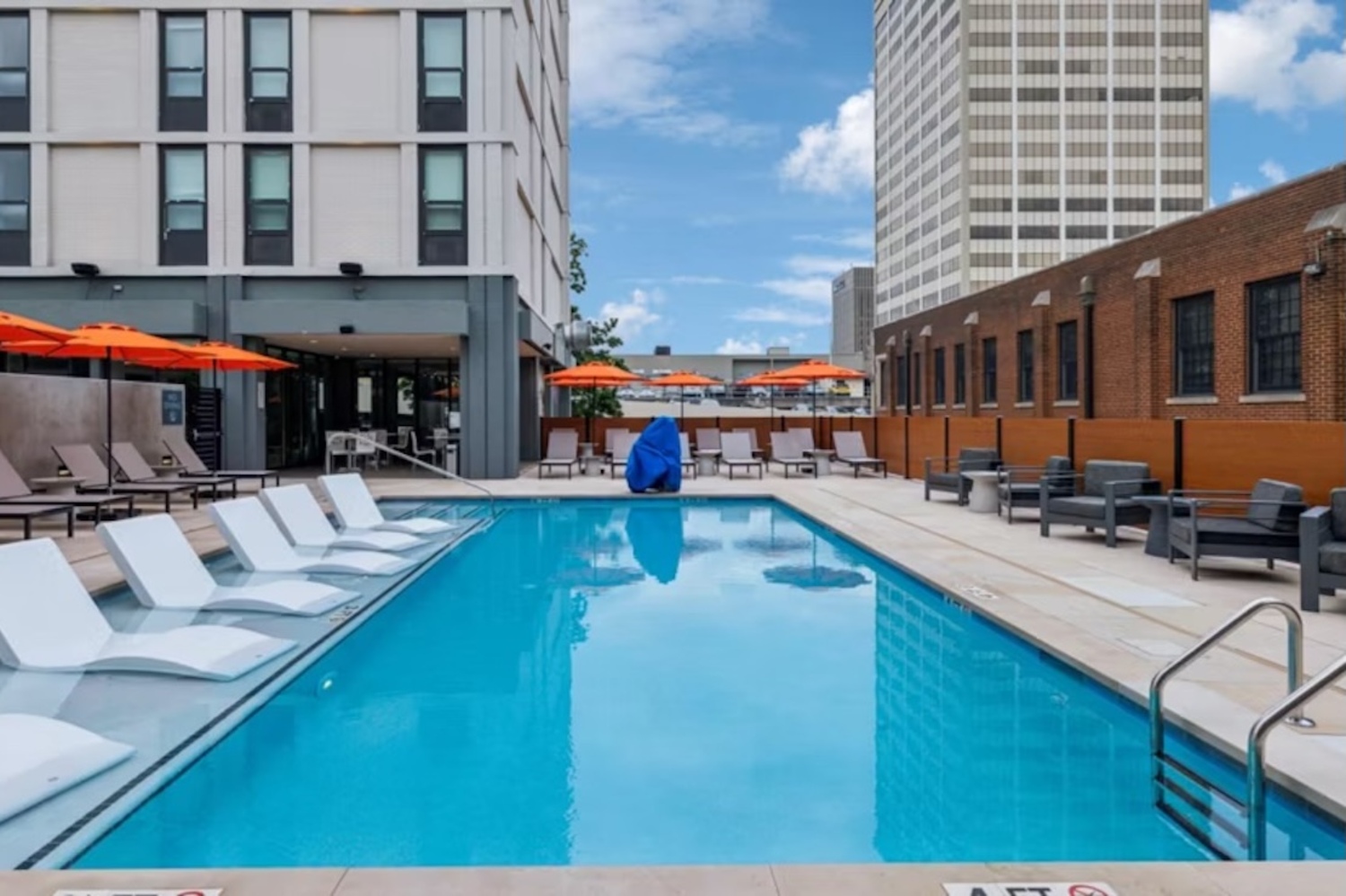 Day Pass at Hotel Indigo Chattanooga - Downtown, an IHG Hotel