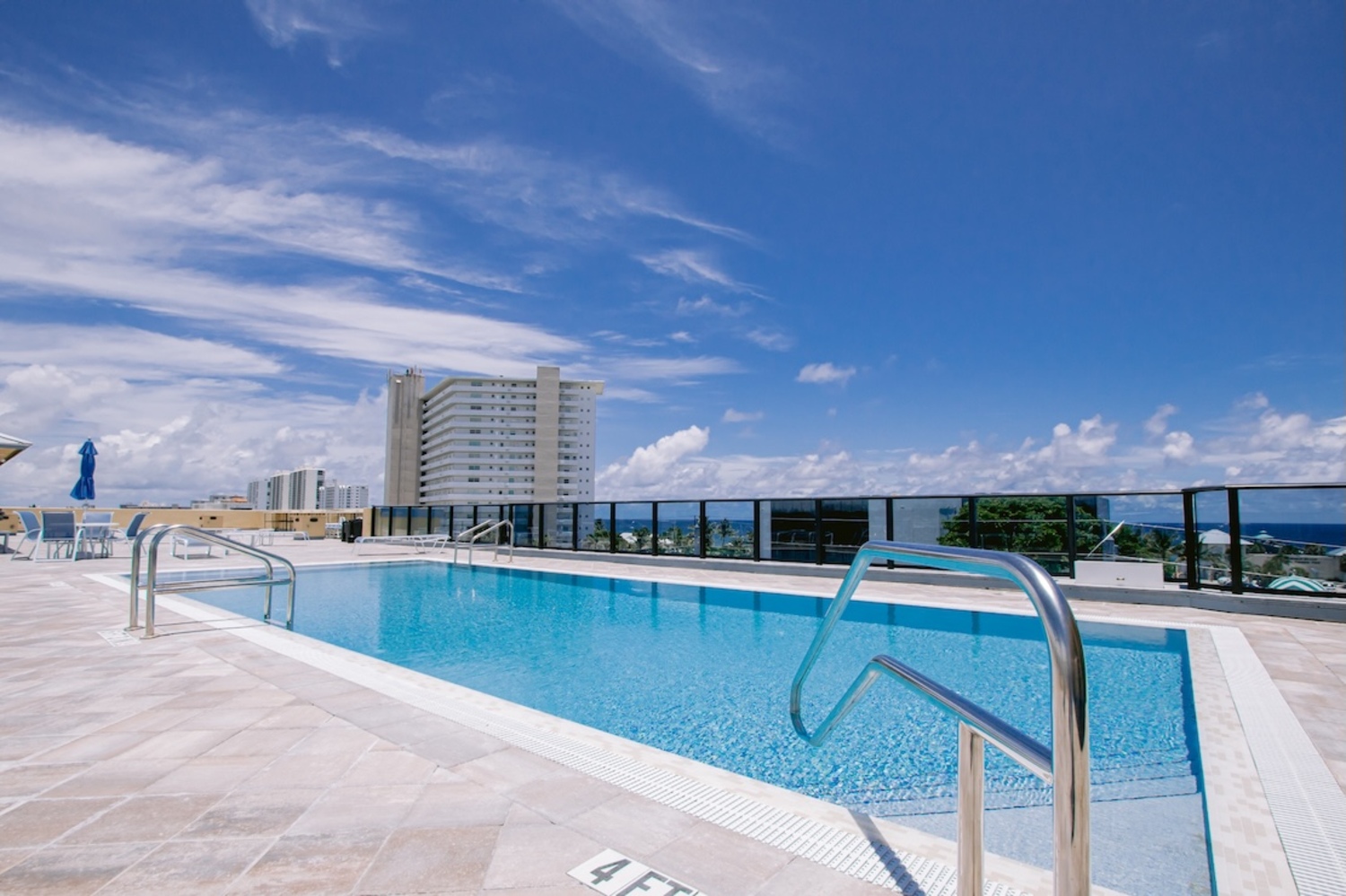 Day Pass at Vistalmar Beach Resort