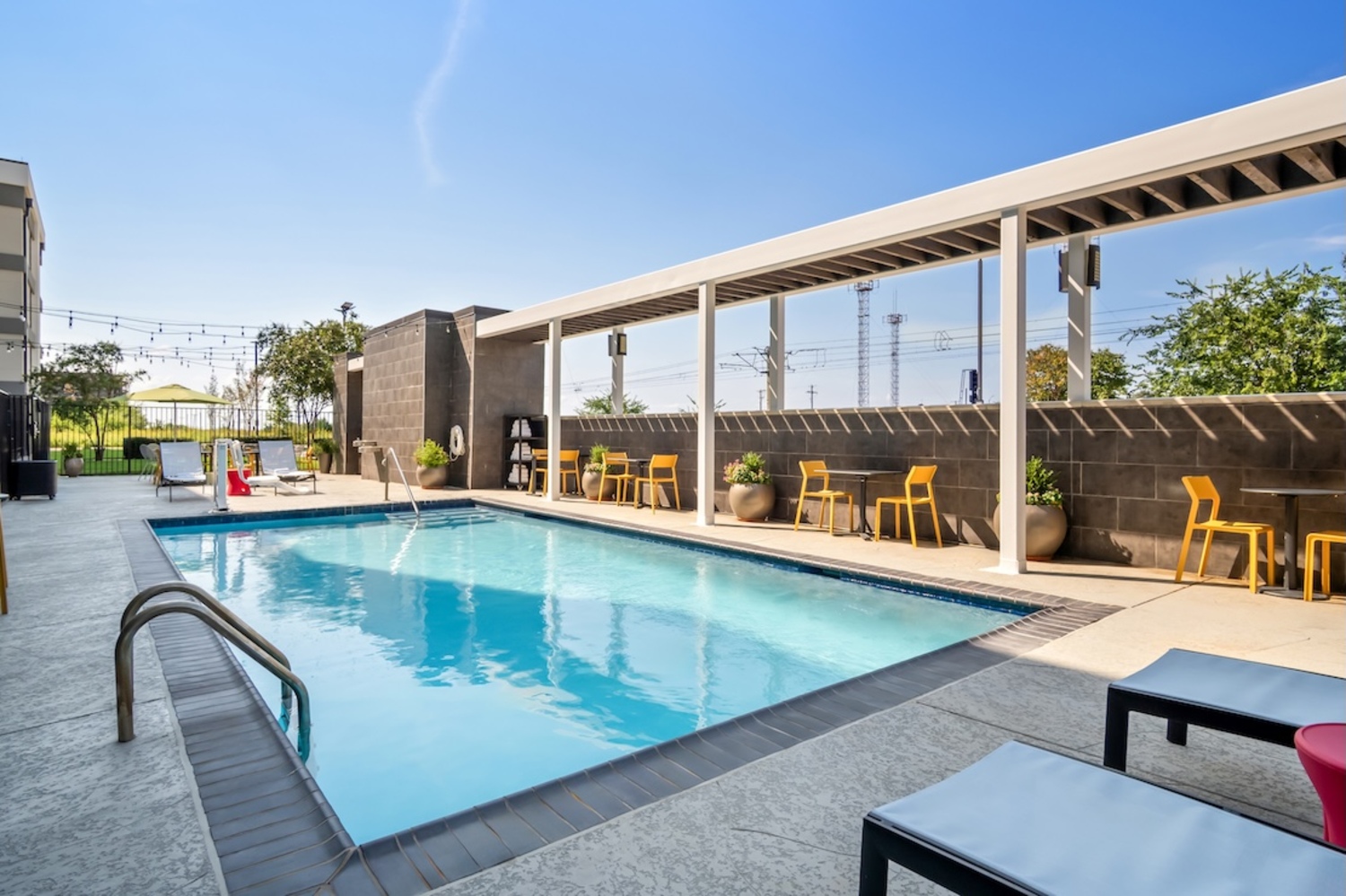 Day Pass  at Home2 Suites by Hilton Irving/DFW Airport North